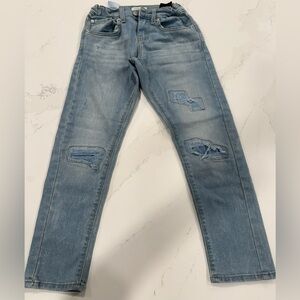 Denizen from Levi's Blue Distressed Jeans Boys size 8 tapered